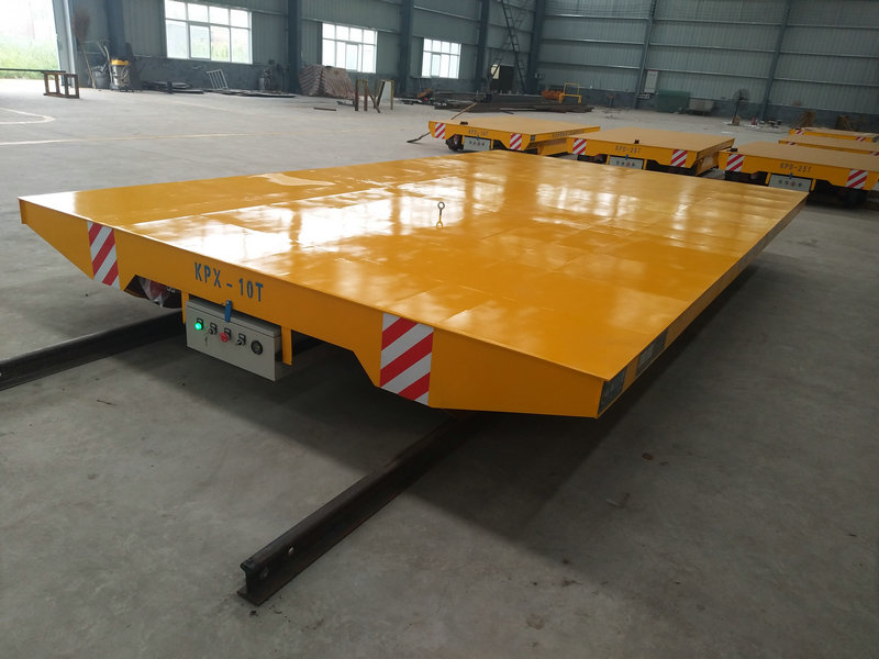10T Elektrinis sunkiasvorių vežimėlis